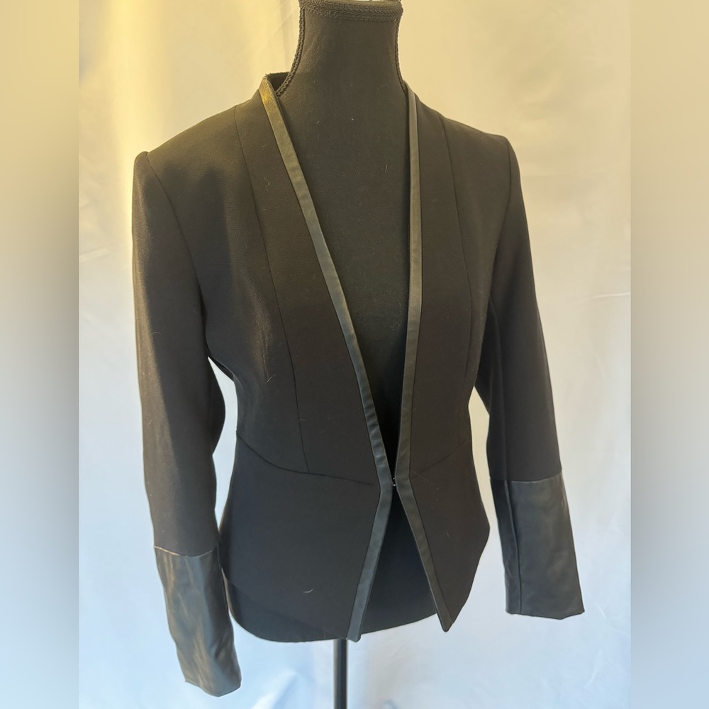 H&M black blazer